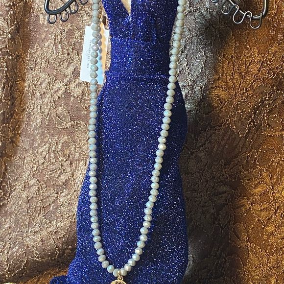 NWT GRAY MICRO PAVED CRYSTALS GRAY GLASS BEAD OUTER SPACE DAINTY DESIGN NECKLACE - Picture 13 of 14